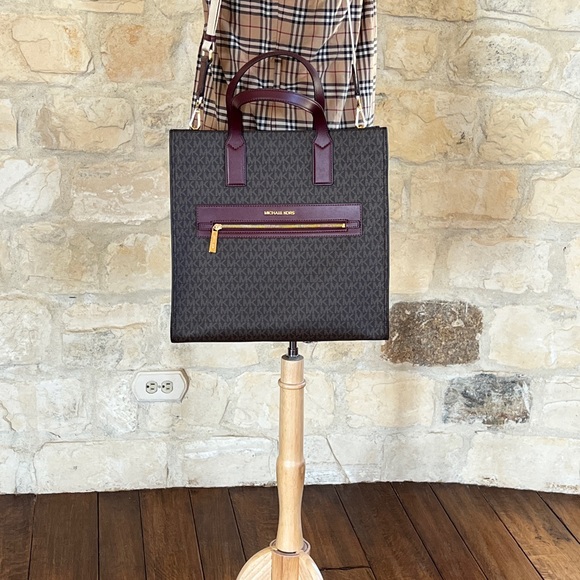 Michael Kors large Kenly tote signature handbag&wallet set NWT - Picture 14 of 16